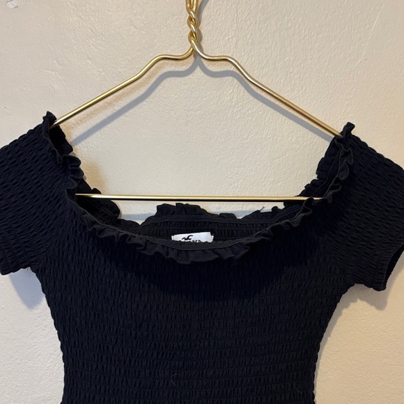 Hollister Black Ruffled Off-Shoulder Dress - Picture 2 of 3